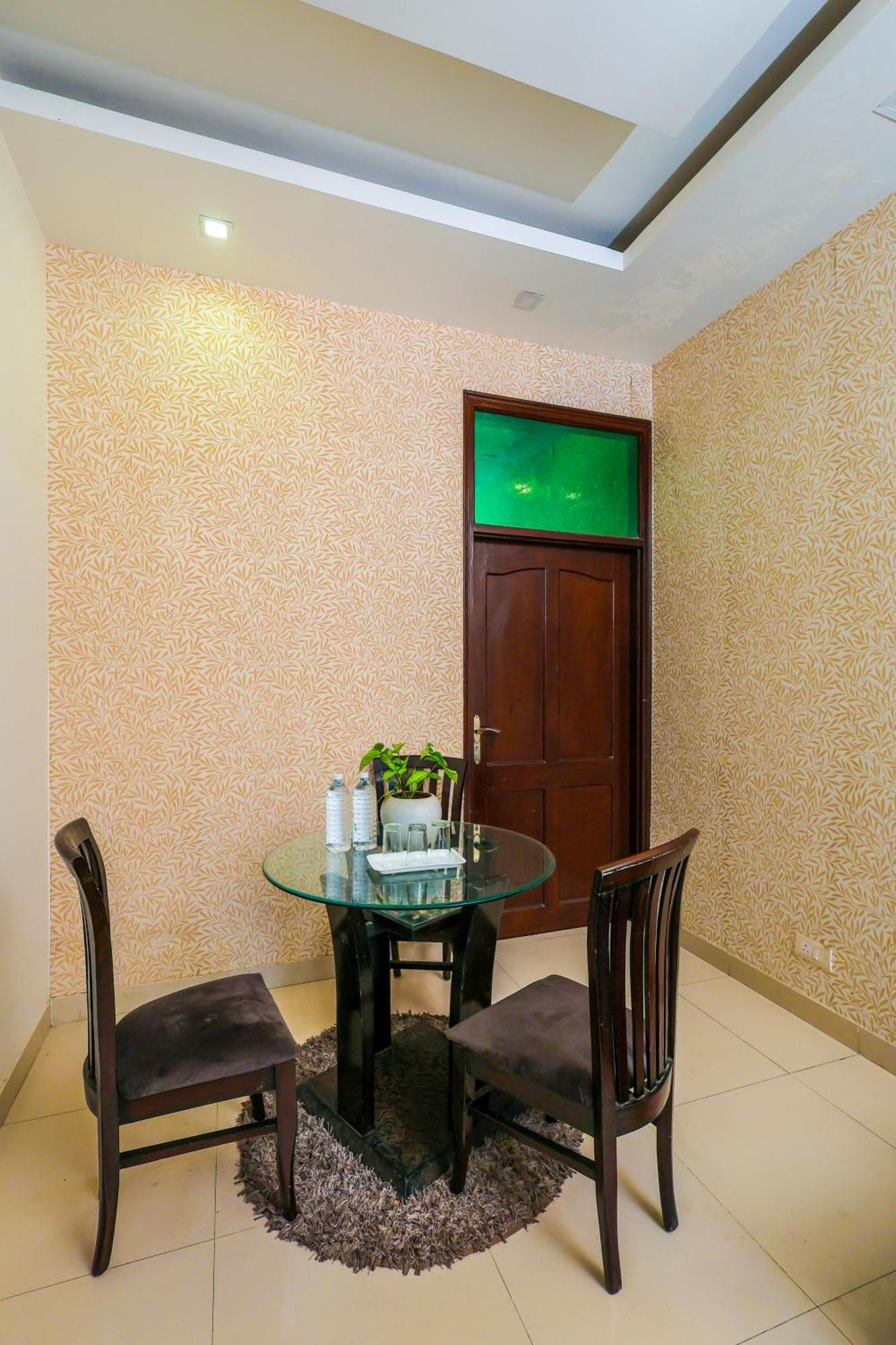 Nikko Blue - Boutique Hotel Gurgaon Exterior photo