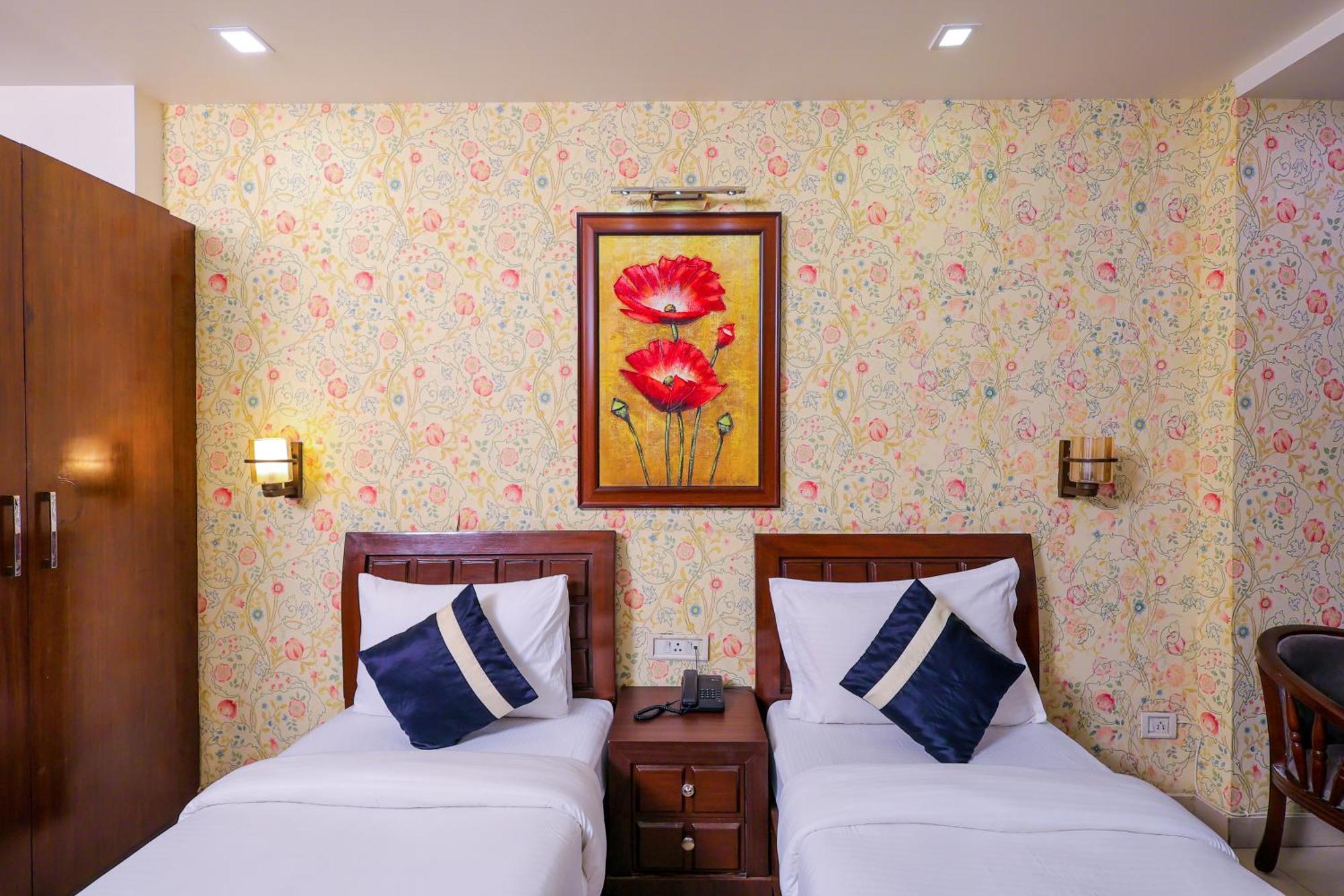 Nikko Blue - Boutique Hotel Gurgaon Exterior photo